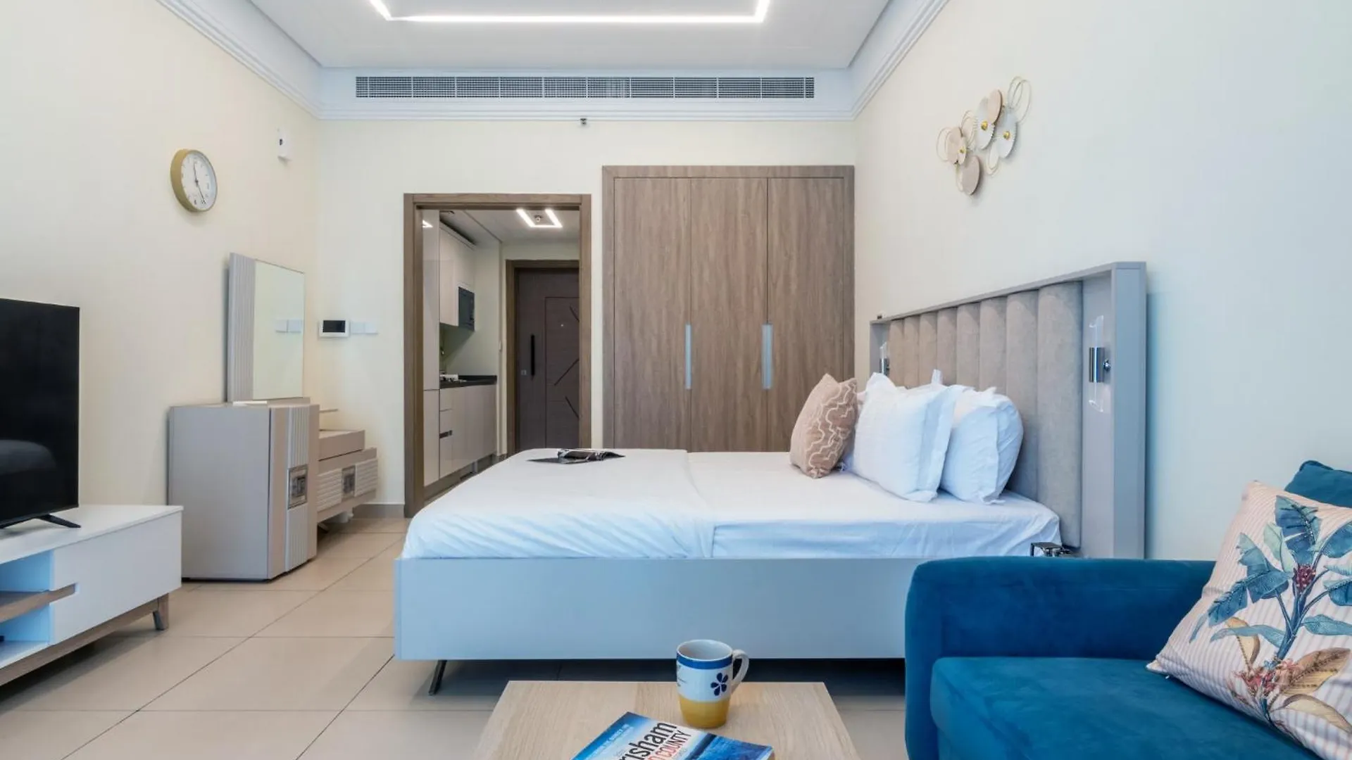 Apartment Chic Studio Retreat In Arjan - Perfect Location Dubai
