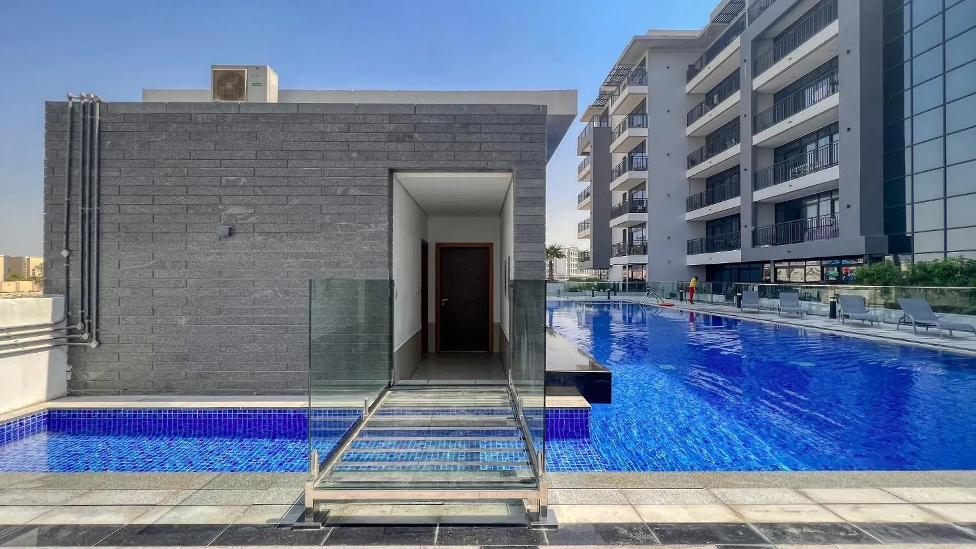 Chic Studio Retreat In Arjan - Perfect Location Dubai