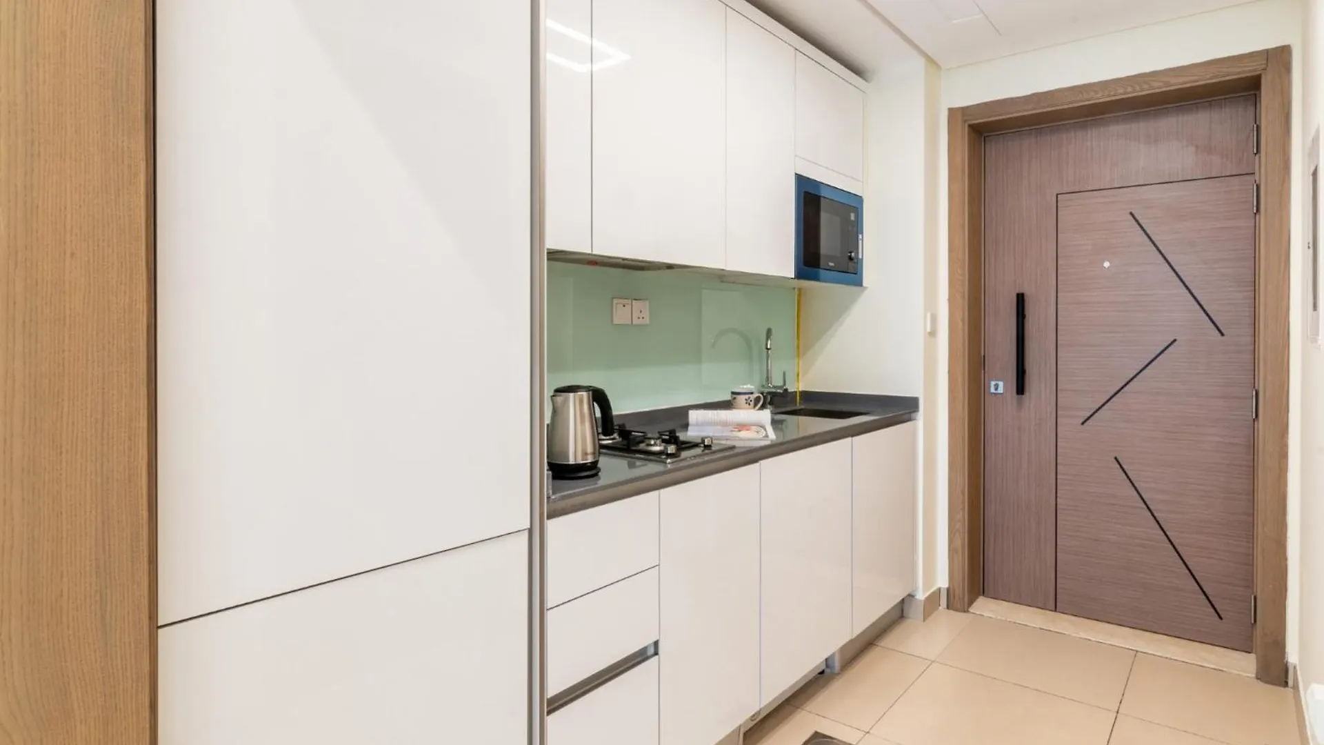 Chic Studio Retreat In Arjan - Perfect Location Dubai Apartment